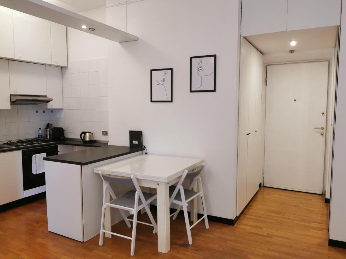 밀라노 Miro House 아파트 외부 사진